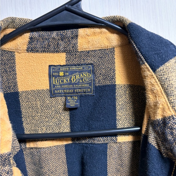 Lucky Brand Men’s  XL Plaid Flannel - Picture 2 of 3